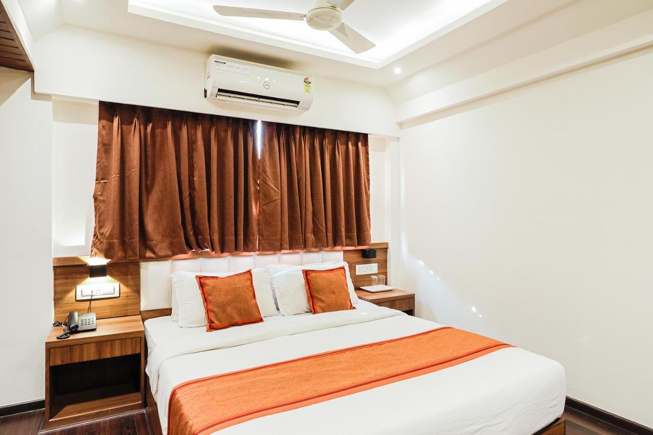 Hotel Ratna Mahal Bombaim Exterior foto